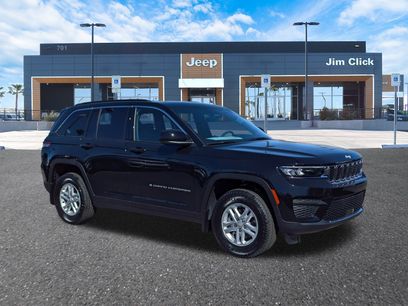 New 2025 Jeep Grand Cherokee Laredo