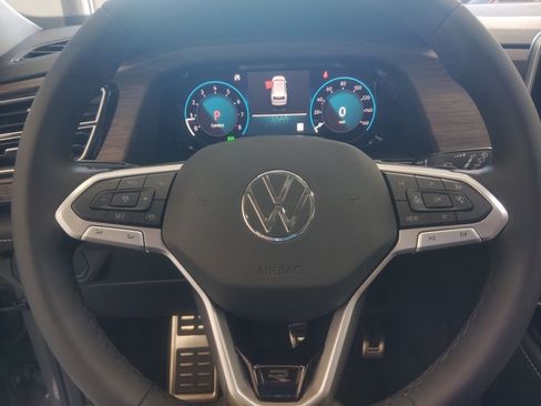 New 2026 Volkswagen Atlas SEL Premium R-Line AWD/4WD image 12