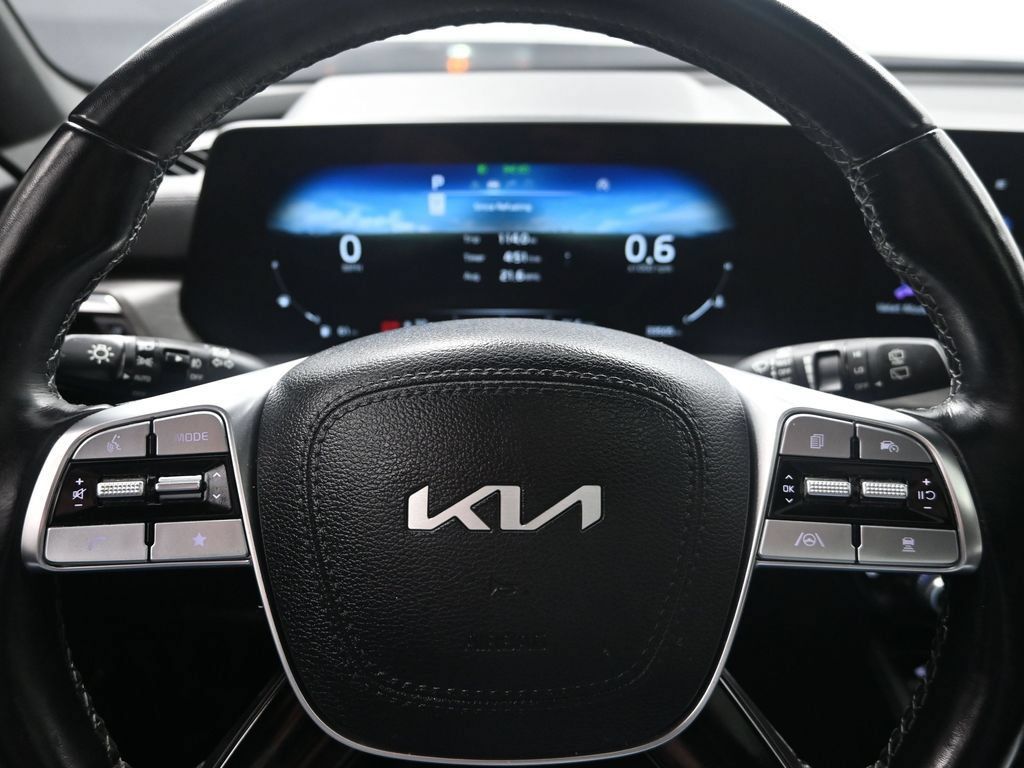 Certified 2024 Kia Telluride SX X-Line AWD/4WD image 15