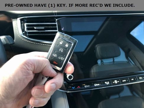 Used 2023 Jeep Grand Wagoneer Series II image 8