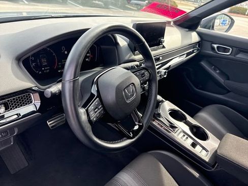 Used 2023 Honda Civic Sport image 14