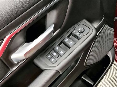 Used 2025 RAM 1500 Big Horn AWD/4WD image 32