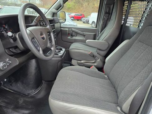 Used 2025 GMC Savana 2500 w/ Driver Convenience Package RWD image 12