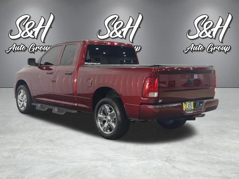 Used 2018 RAM 1500 Express w/ Express Value Package AWD/4WD image 14