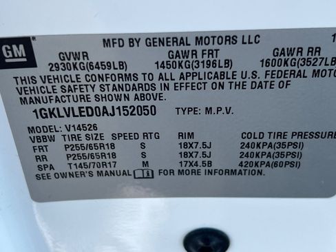 Used 2010 GMC Acadia SLE image 23