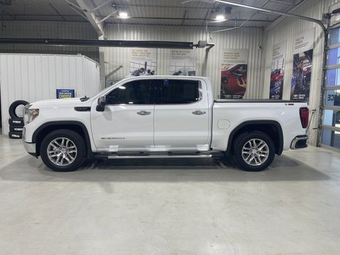 Used 2019 GMC Sierra 1500 SLT w/ SLT Premium Plus Package AWD/4WD image 5