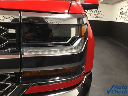Used 2019 Chevrolet Silverado 1500 LT AWD/4WD image 20
