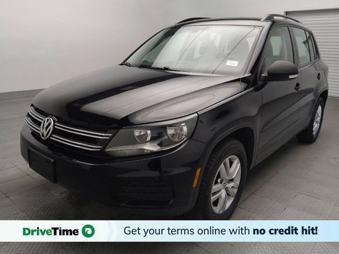 Used 2017 Volkswagen Tiguan S FWD image 1