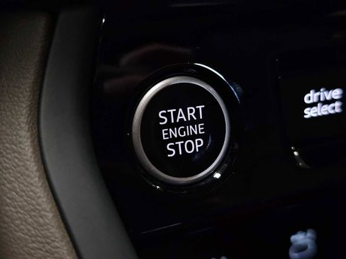 New 2025 Audi Q5 Premium Plus image 34