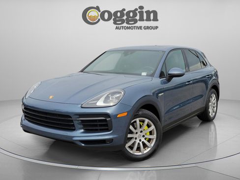 Used 2020 Porsche Cayenne E-Hybrid AWD/4WD image 2