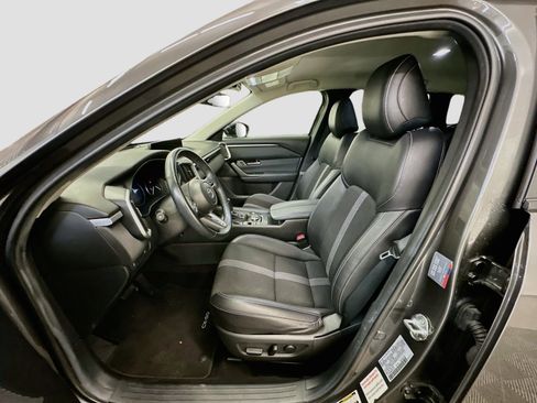 Used 2025 MAZDA CX-50 AWD 2.5 S w/ Preferred Package image 13