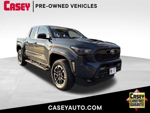 Used 2024 Toyota Tacoma TRD Sport image 1