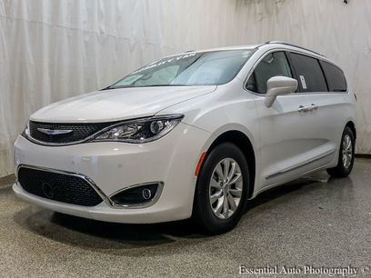 Used 2018 Chrysler Pacifica Touring-L Plus w/ Advanced Safetytec Group