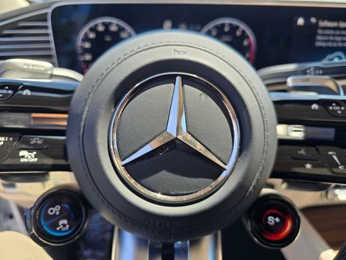 Used 2026 Mercedes-Benz GLE 53 AMG 4MATIC image 25