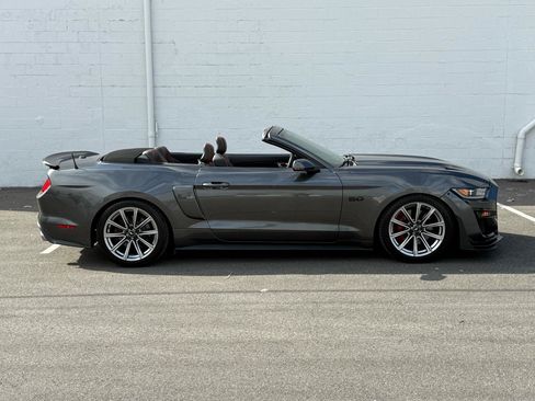 Used 2015 Ford Mustang GT Premium RWD image 11
