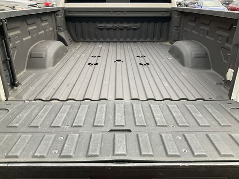 Used 2022 GMC Sierra 3500 Denali image 45