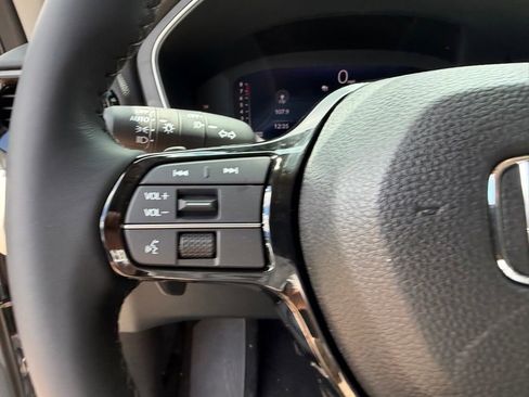 New 2026 Honda Pilot EX-L image 17