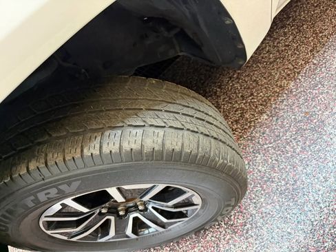 Used 2019 Toyota Tacoma SR RWD image 36