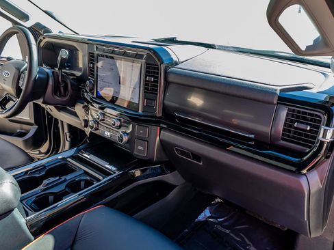 Used 2024 Ford F250 Lariat w/ Lariat Ultimate Package image 17