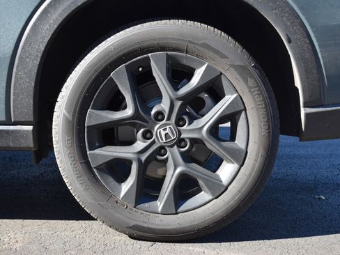 Certified 2025 Honda HR-V Sport image 36