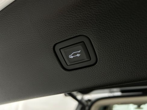 Used 2023 Buick Enclave Essence w/ Trailering Package, 5000 lbs. AWD/4WD image 37