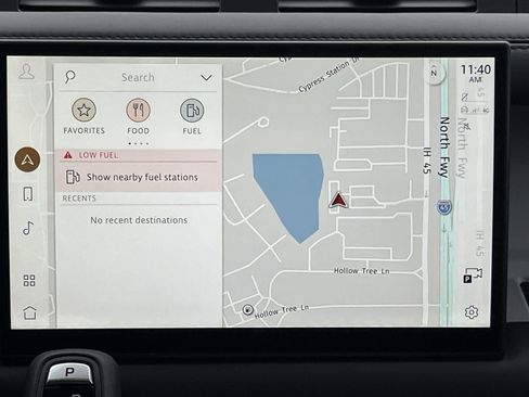 Used 2025 Land Rover Defender 110 S image 24