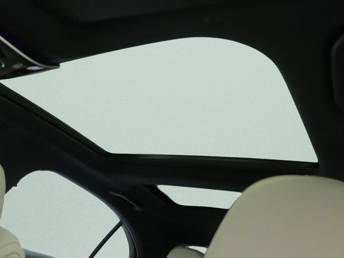 New 2026 Mercedes-Benz C 300 Sedan image 9