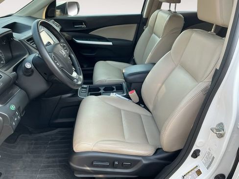 Used 2016 Honda CR-V Touring image 10