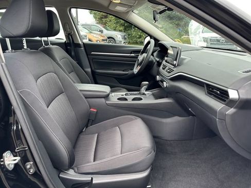 Used 2022 Nissan Altima 2.5 SV AWD/4WD image 32