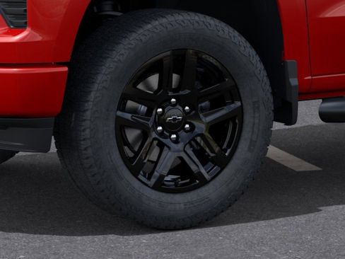 New 2026 Chevrolet Silverado 1500 Custom RWD image 9