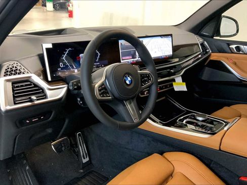 New 2026 BMW X5 xDrive40i w/ M Sport Package image 8