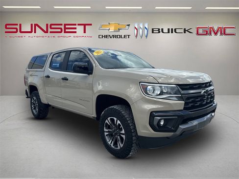 Certified 2022 Chevrolet Colorado Z71 w/ LPO, Power Package AWD/4WD image 1