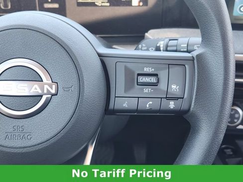 Used 2025 Nissan Kicks SV w/ Interior Electronics Package AWD/4WD image 28