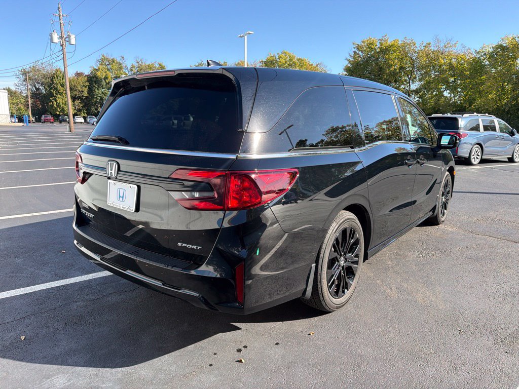 Certified 2025 Honda Odyssey Sport-L image 5