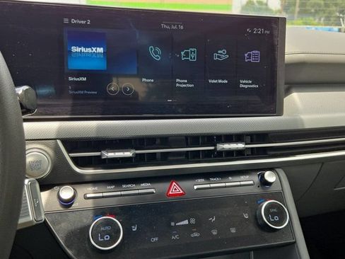 Used 2025 Hyundai Sonata SEL FWD image 18