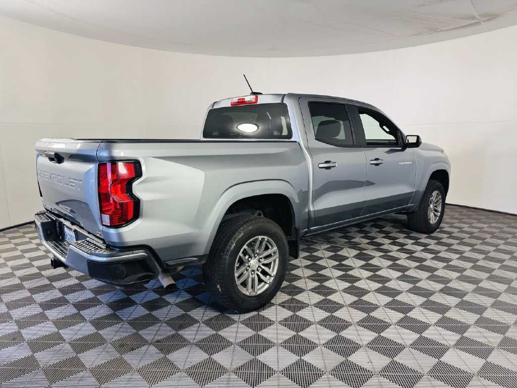 Used 2024 Chevrolet Colorado LT RWD image 27