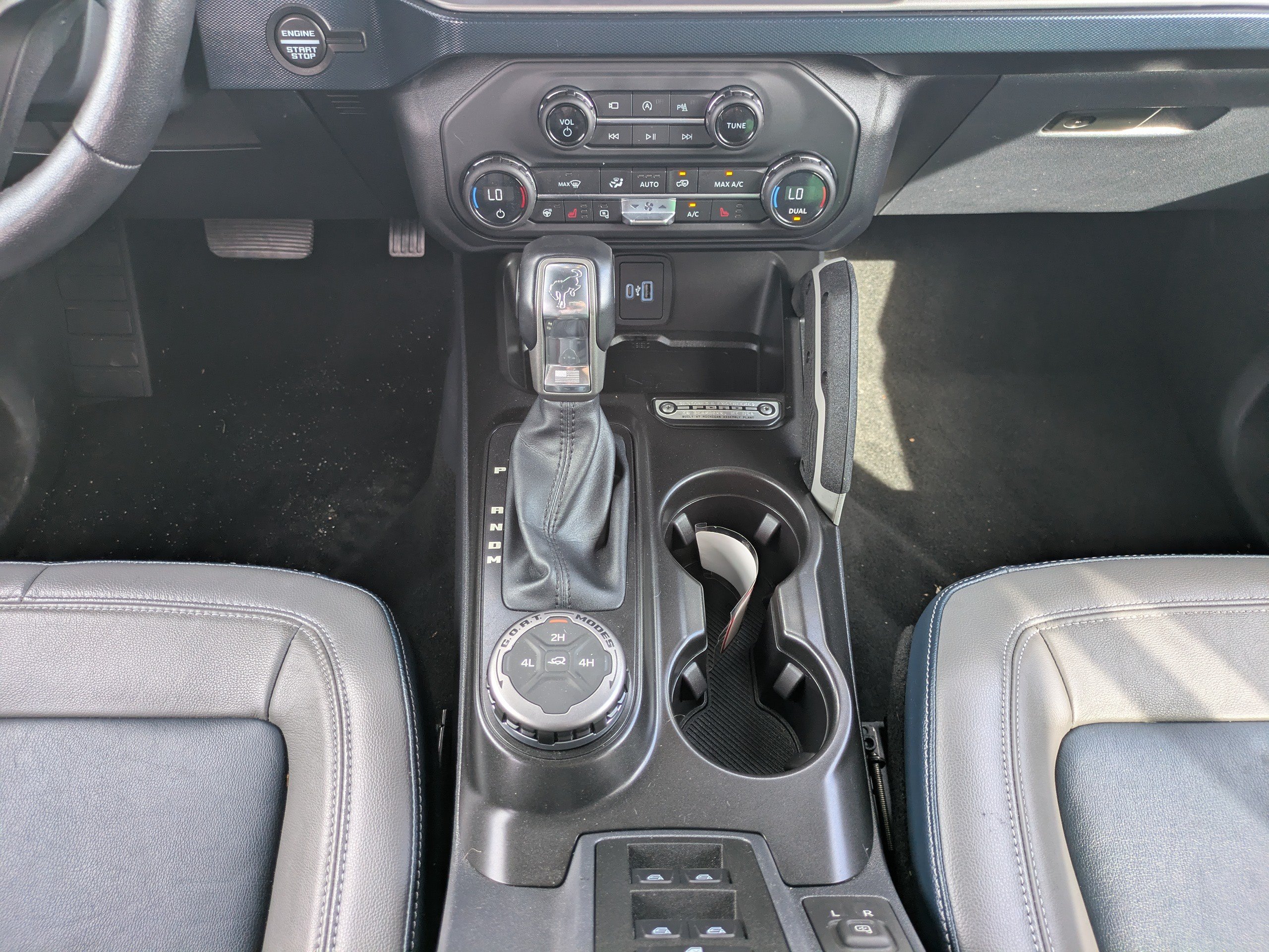 Used 2021 Ford Bronco Outer Banks AWD/4WD image 18