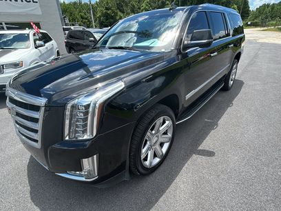 Used 2019 Cadillac Escalade ESV Luxury