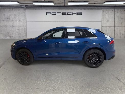 Used 2025 Audi SQ8 Prestige AWD/4WD image 2
