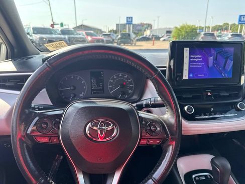 Used 2023 Toyota Corolla SE w/ Carpet Mat Package (TMS) FWD image 13