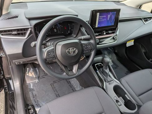 Used 2026 Toyota Corolla LE FWD image 16