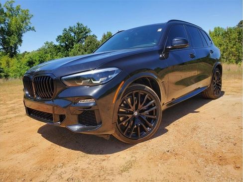 Used 2020 BMW X5 sDrive40i w/ M Sport Package RWD image 2