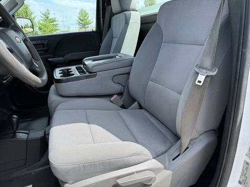 Used 2016 Chevrolet Silverado 2500 W/T AWD/4WD image 7