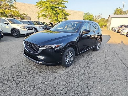 Used 2025 MAZDA CX-5 AWD 2.5 S w/ Preferred Package image 2