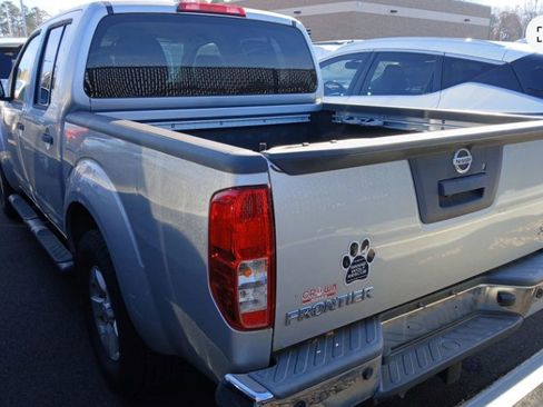 Used 2013 Nissan Frontier SV w/ SV Value Truck Pkg image 4