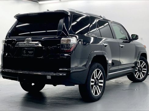 Used 2023 Toyota 4Runner Limited AWD/4WD image 4