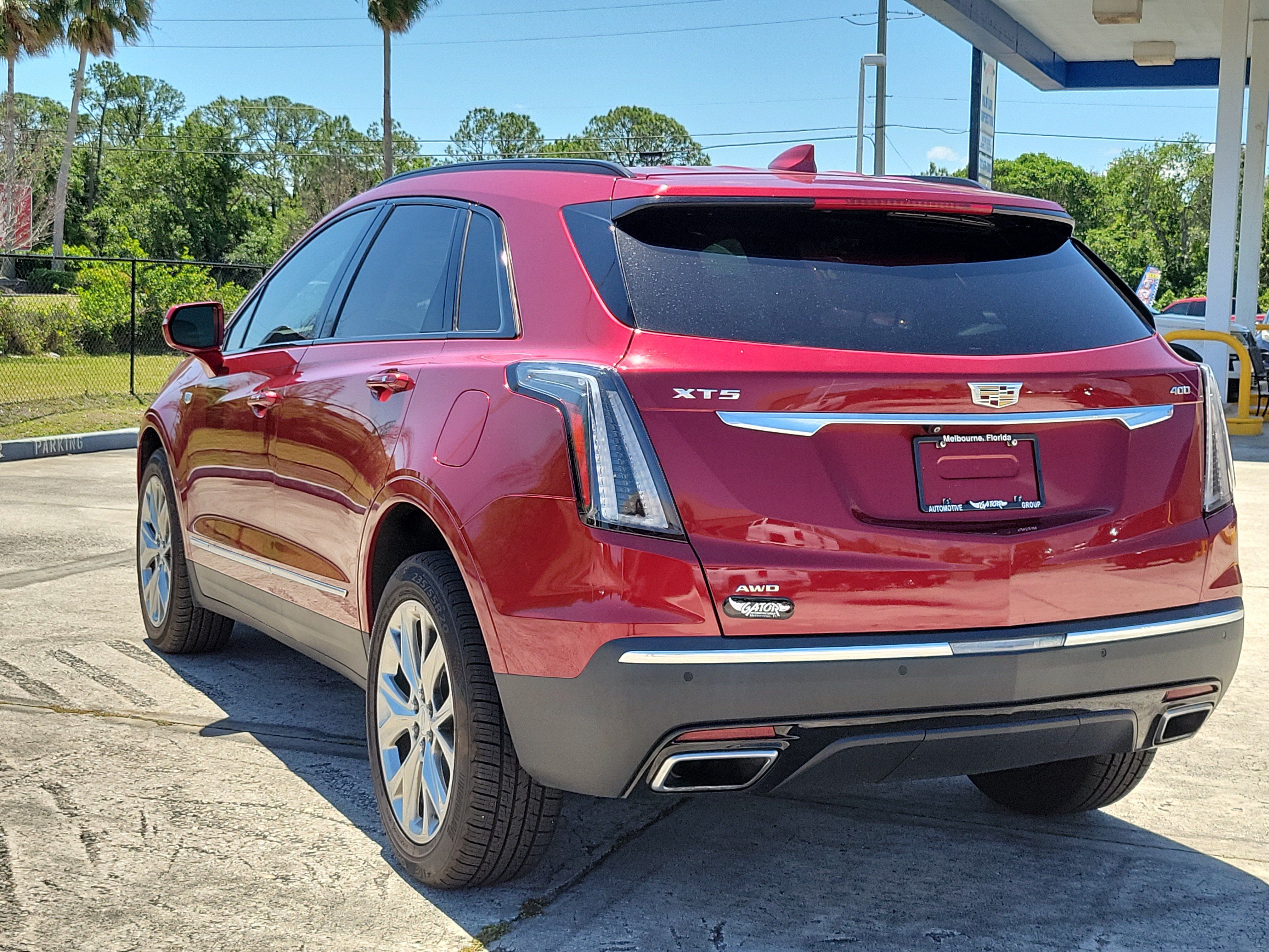 Used 2020 Cadillac XT5 Sportv AWD/4WD image 3