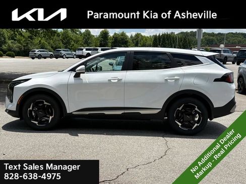 New 2026 Kia Sportage EX FWD image 3
