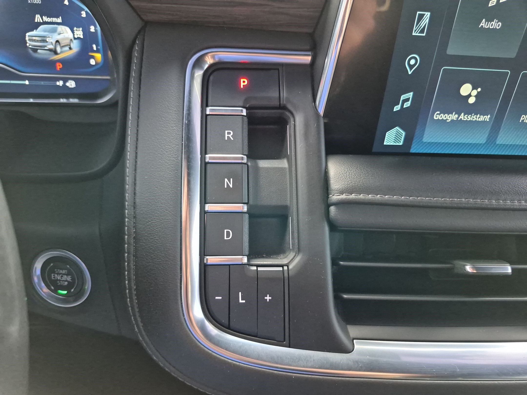 Used 2023 Chevrolet Suburban Z71 AWD/4WD image 26