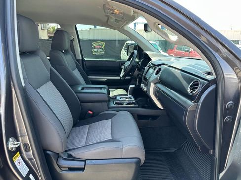Used 2017 Toyota Tundra SR5 image 21